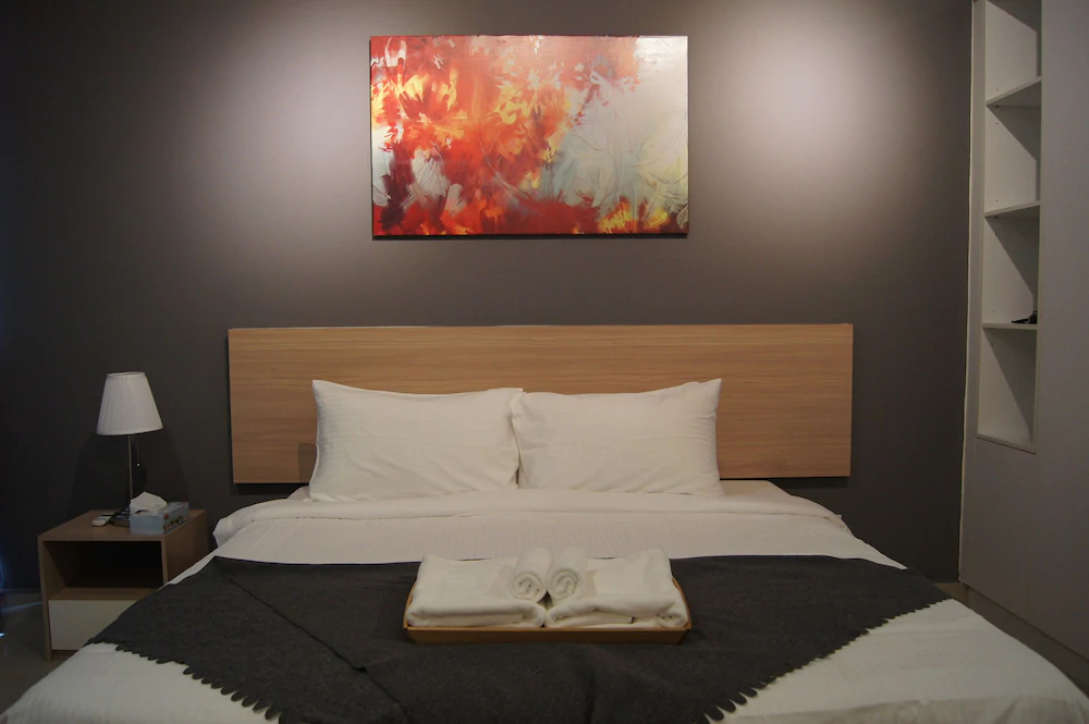 Twin Galaxy Suites