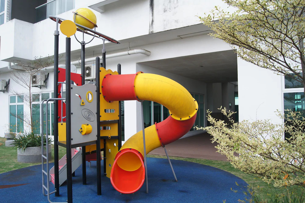 Twin Galaxy Suites