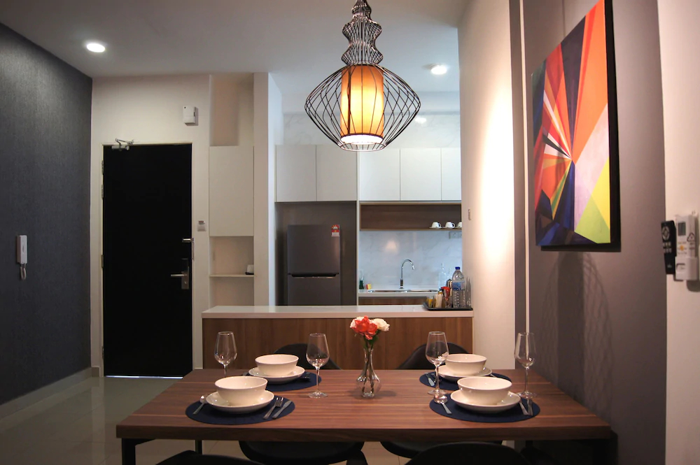 Twin Galaxy Suites