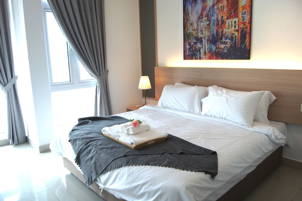 Twin Galaxy Suites