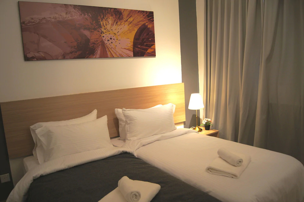 Twin Galaxy Suites