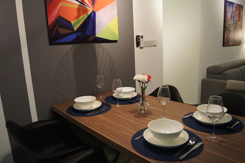 Twin Galaxy Suites