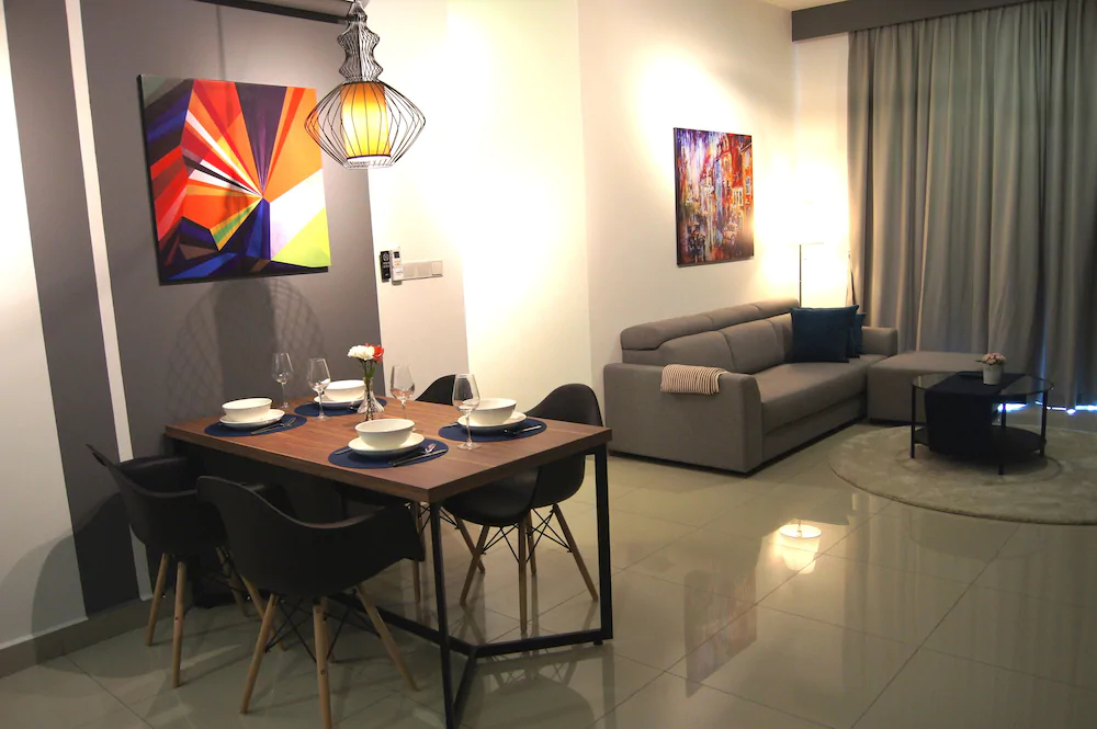 Twin Galaxy Suites