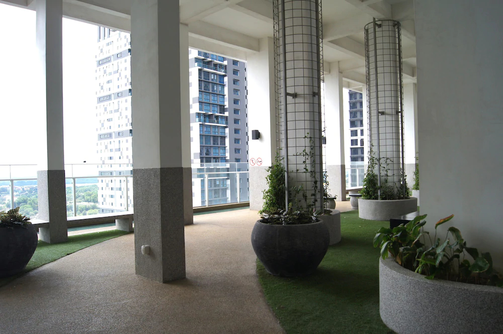 Twin Galaxy Suites
