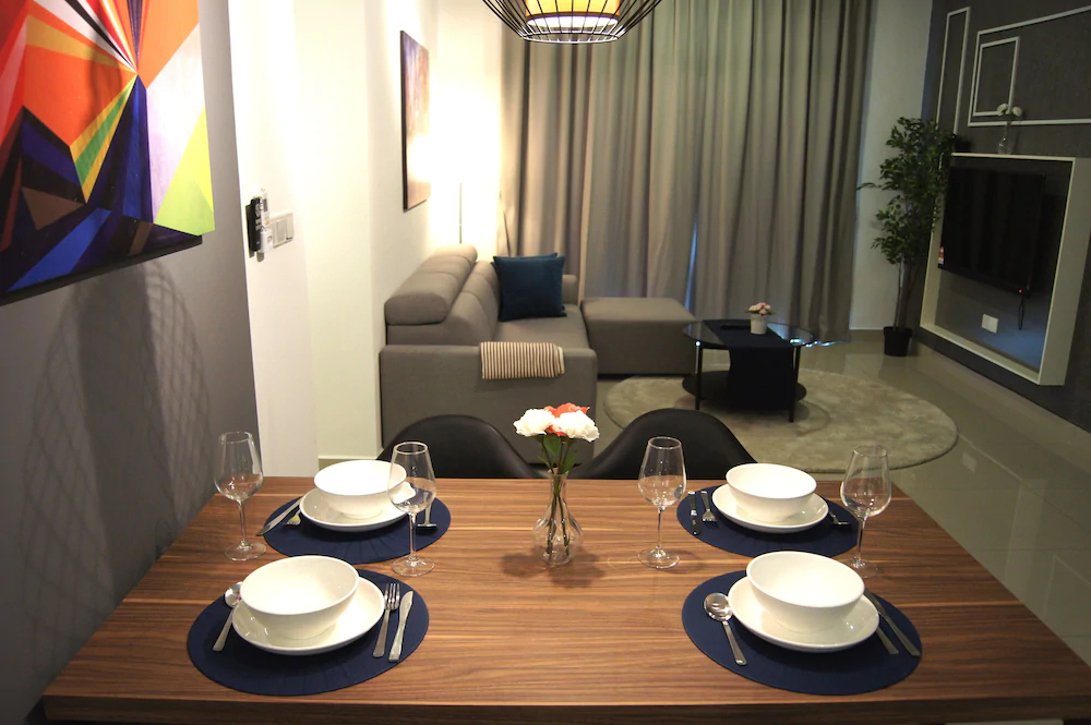 Twin Galaxy Suites