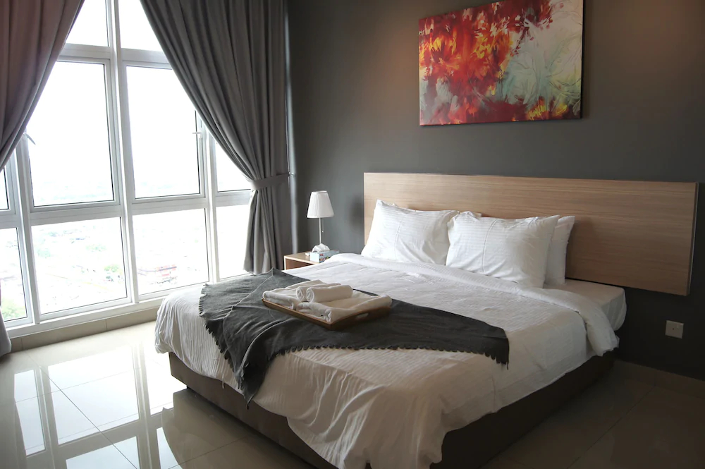 Twin Galaxy Suites