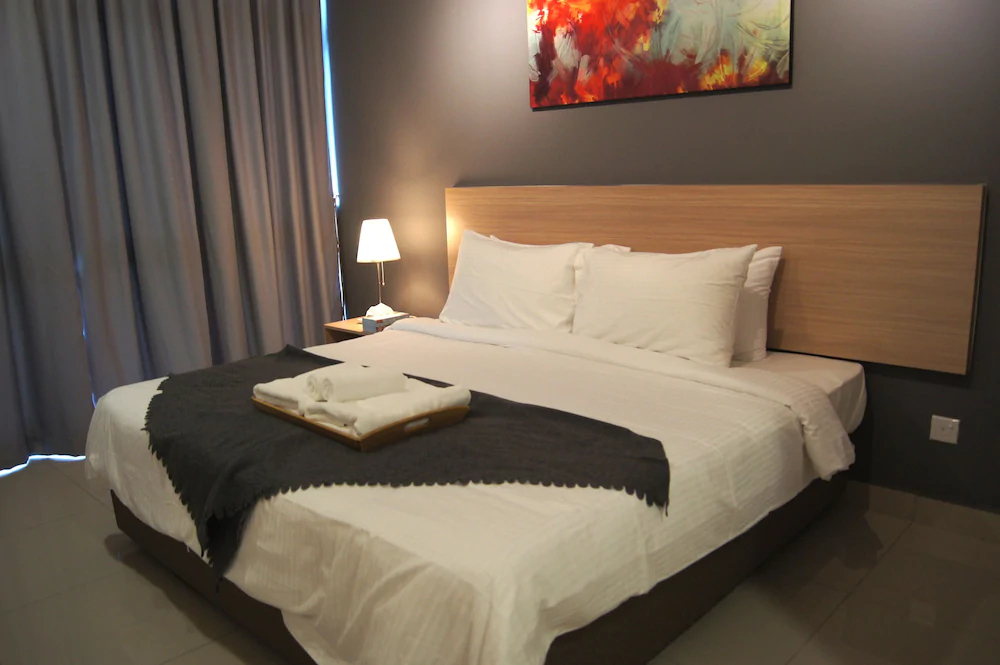 Twin Galaxy Suites