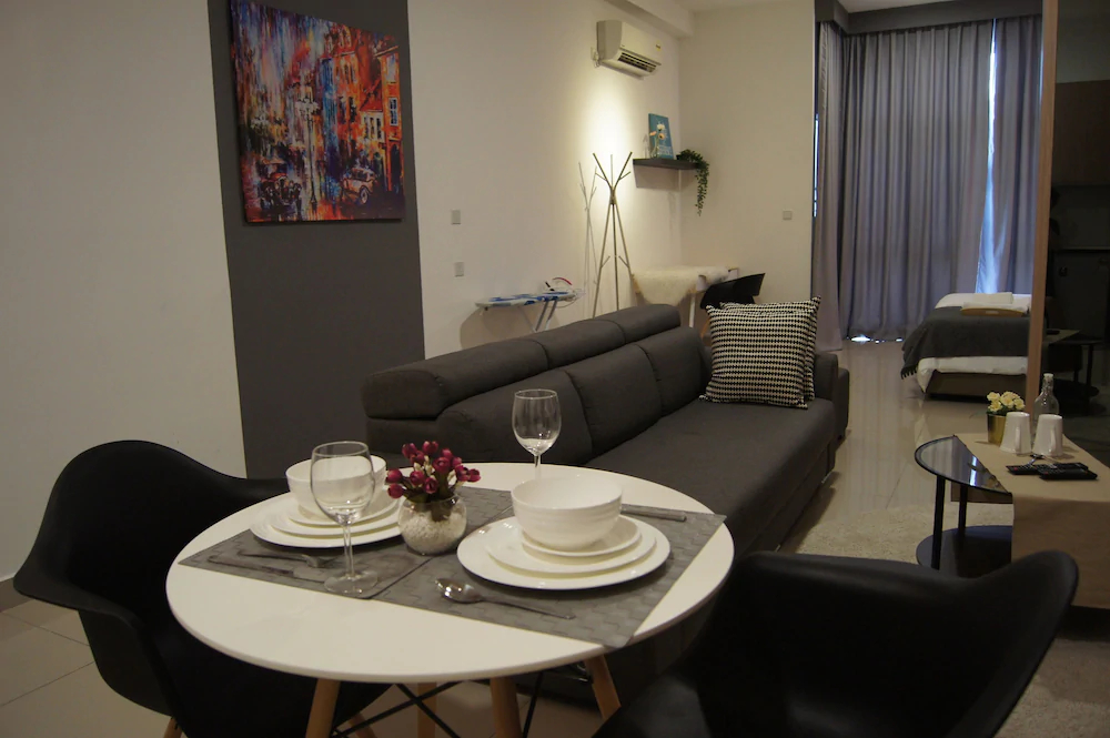 Twin Galaxy Suites