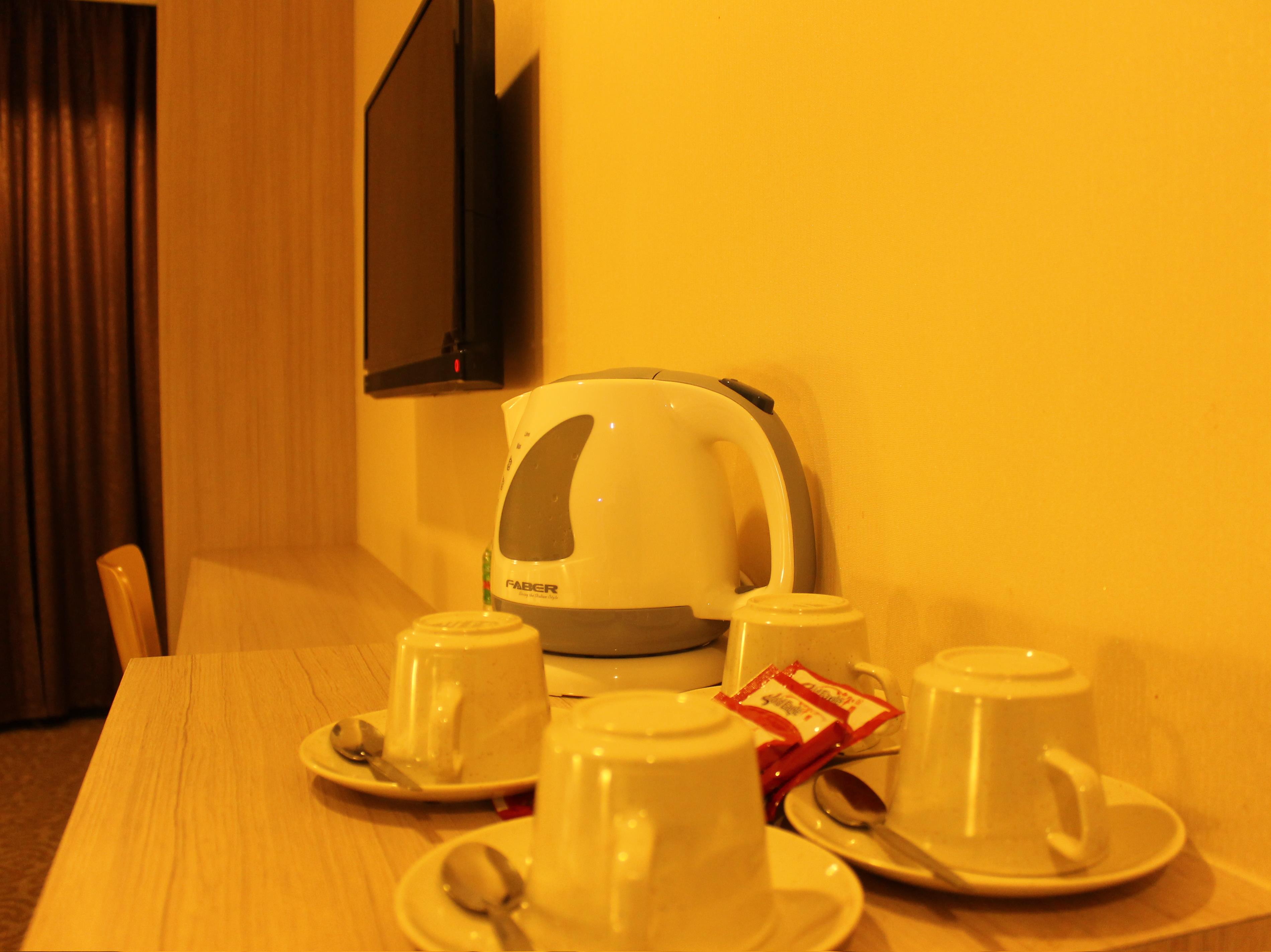 Clover Hotel