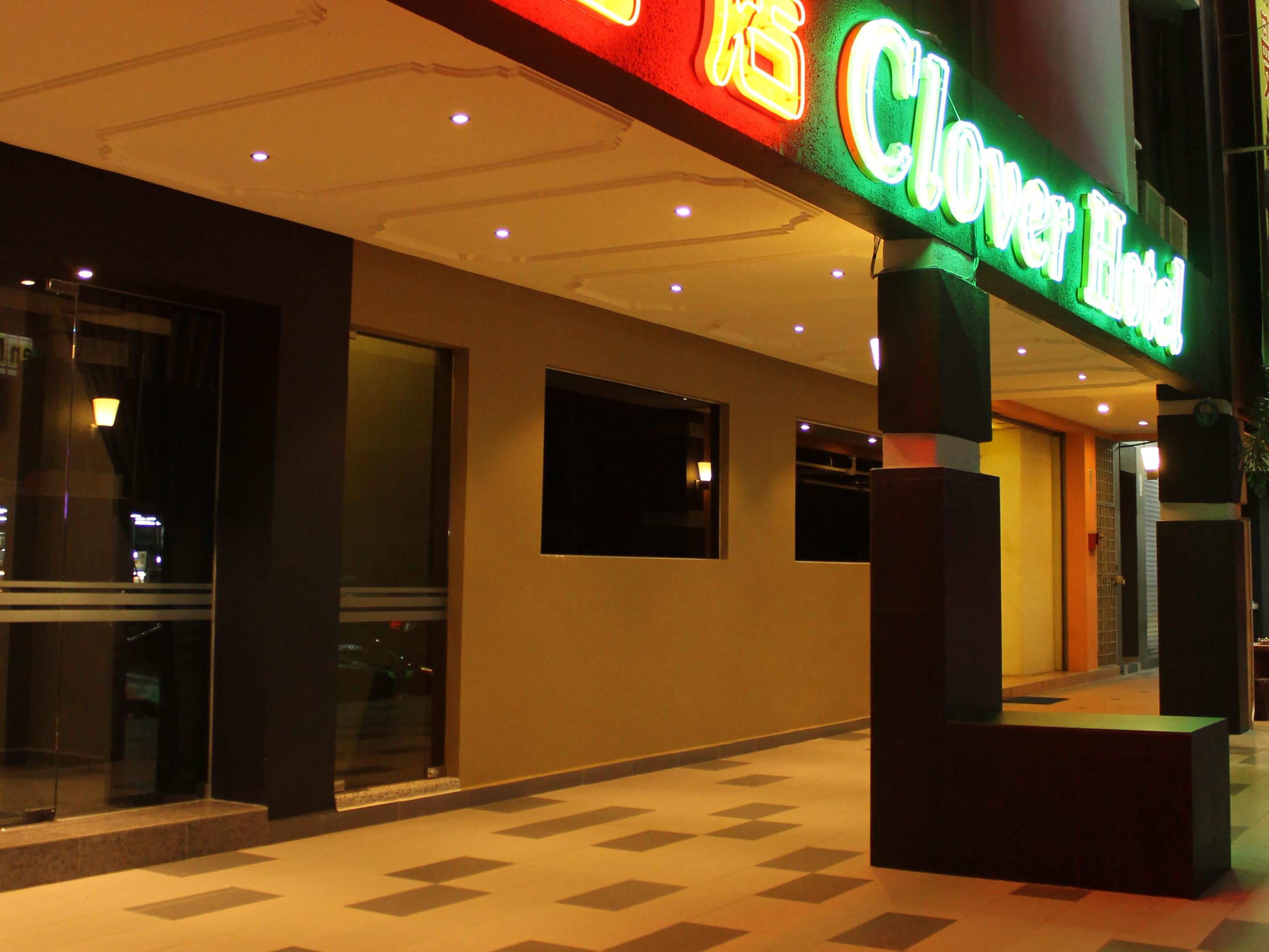 Clover Hotel