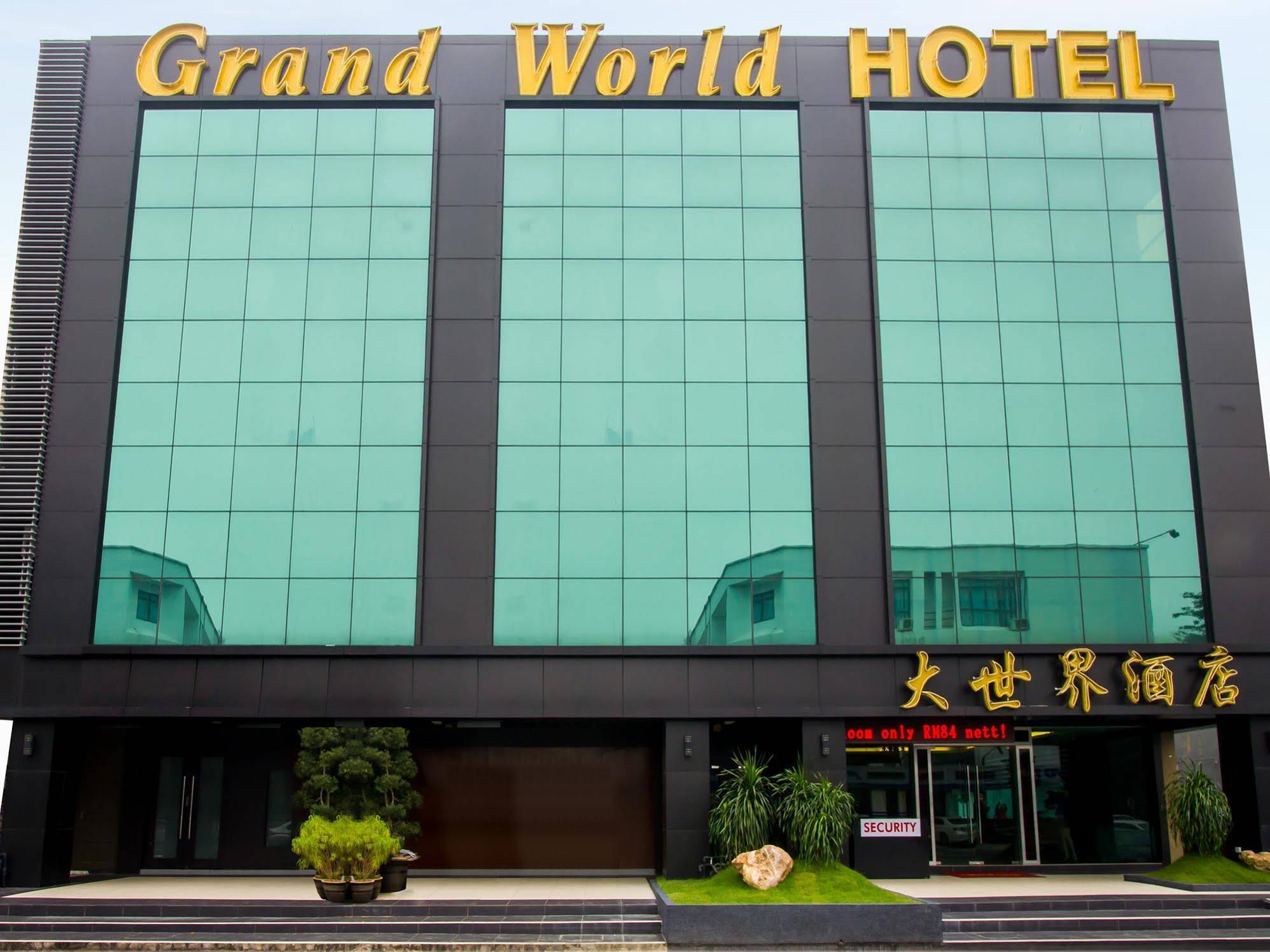 Grand World Hotel