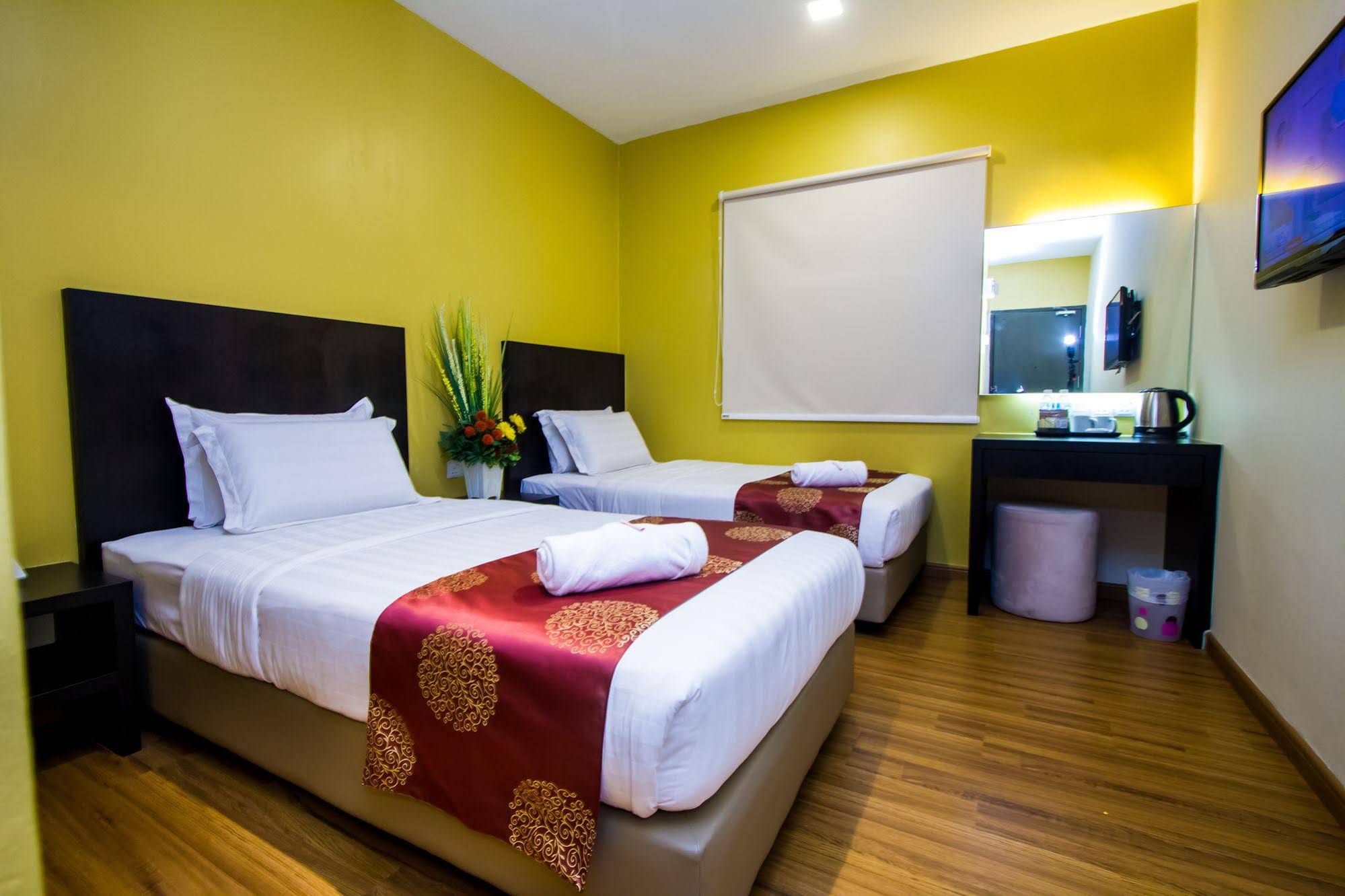 Grand World Hotel