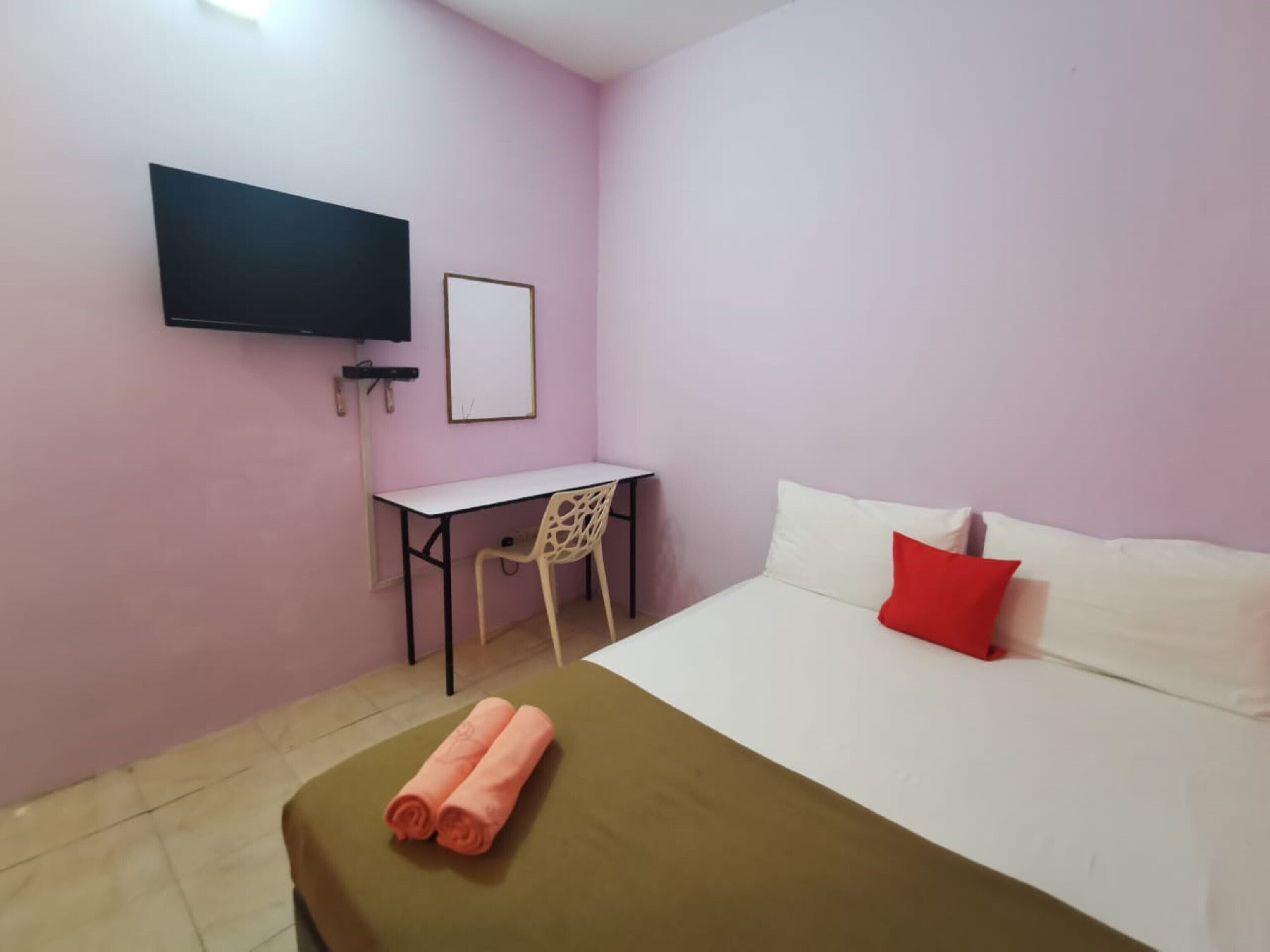 Oyo 90086 My Seven Days Inn