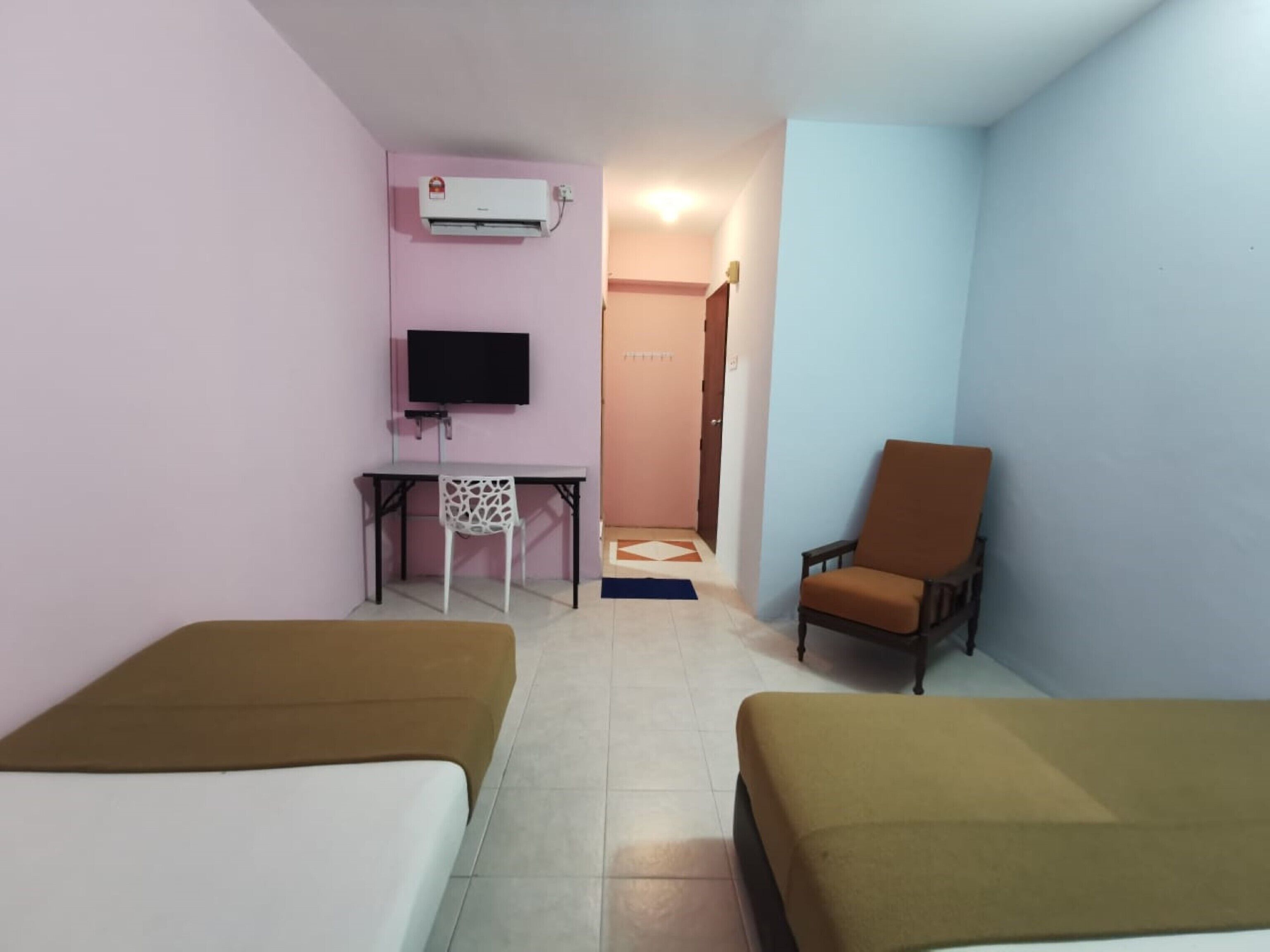 Oyo 90086 My Seven Days Inn