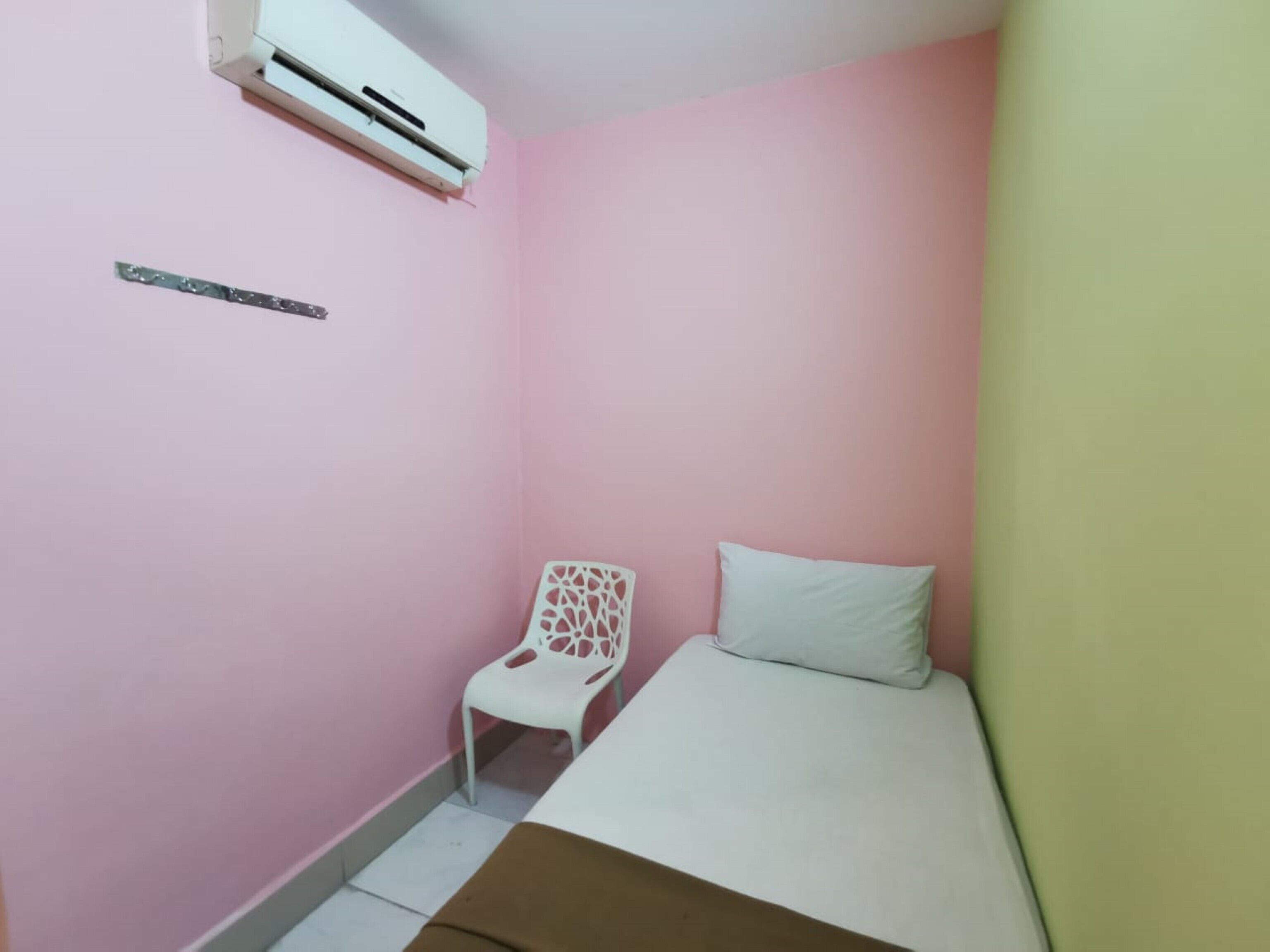 Oyo 90086 My Seven Days Inn
