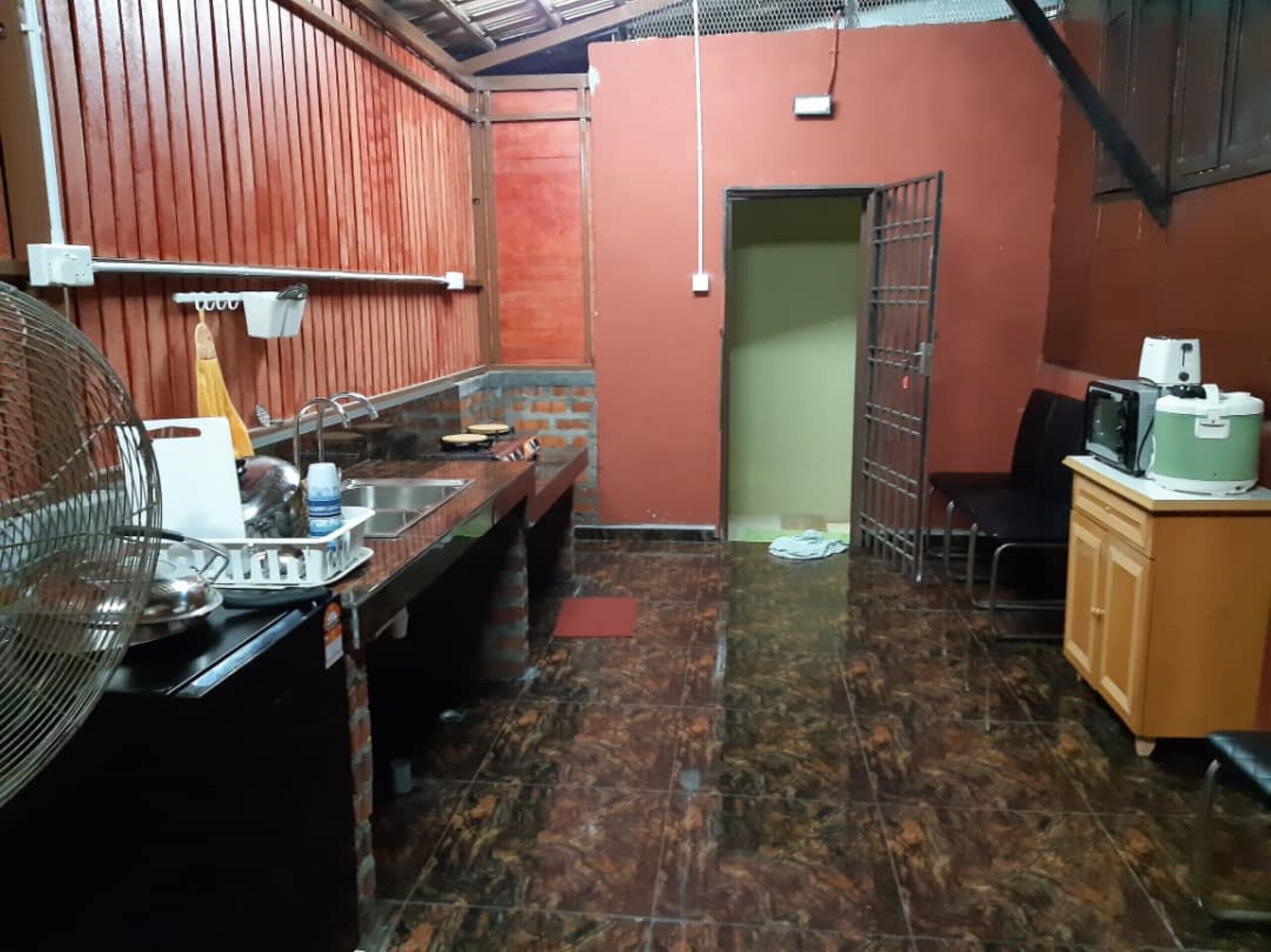 Jentayu Homestay Pontian by Oyo Rooms