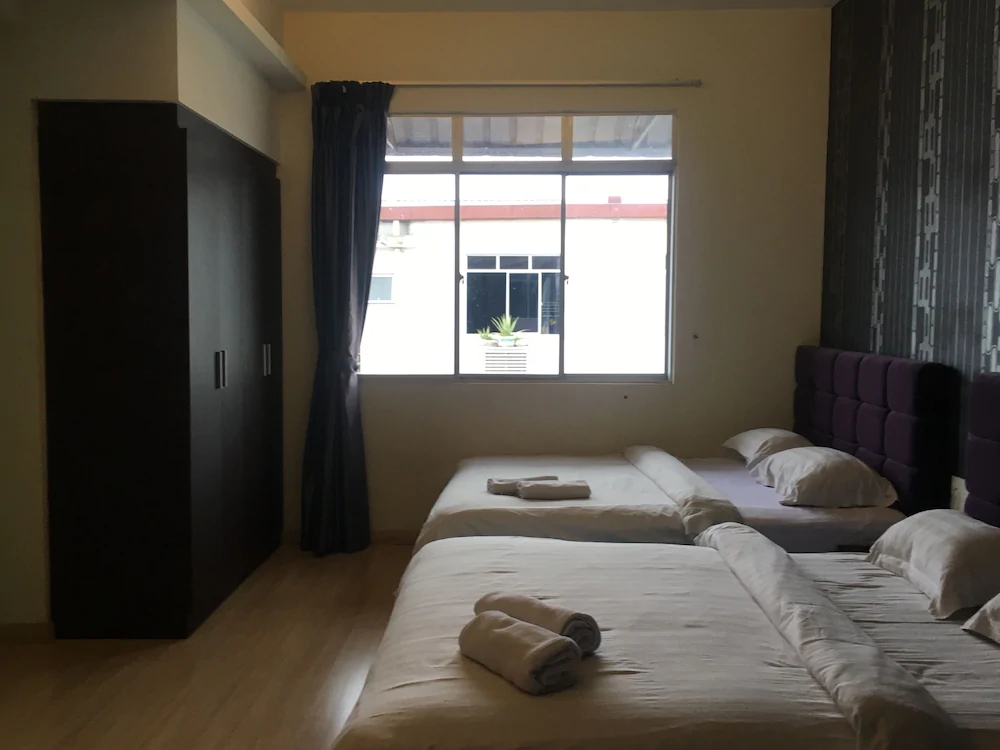 Mf Hotel by OYO Rooms