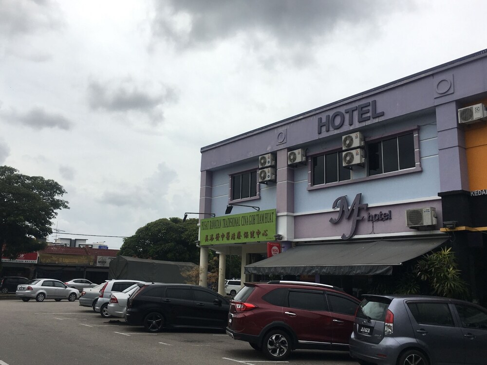 Mf Hotel by OYO Rooms
