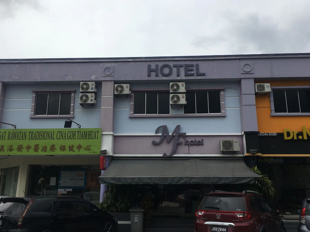 Mf Hotel by OYO Rooms