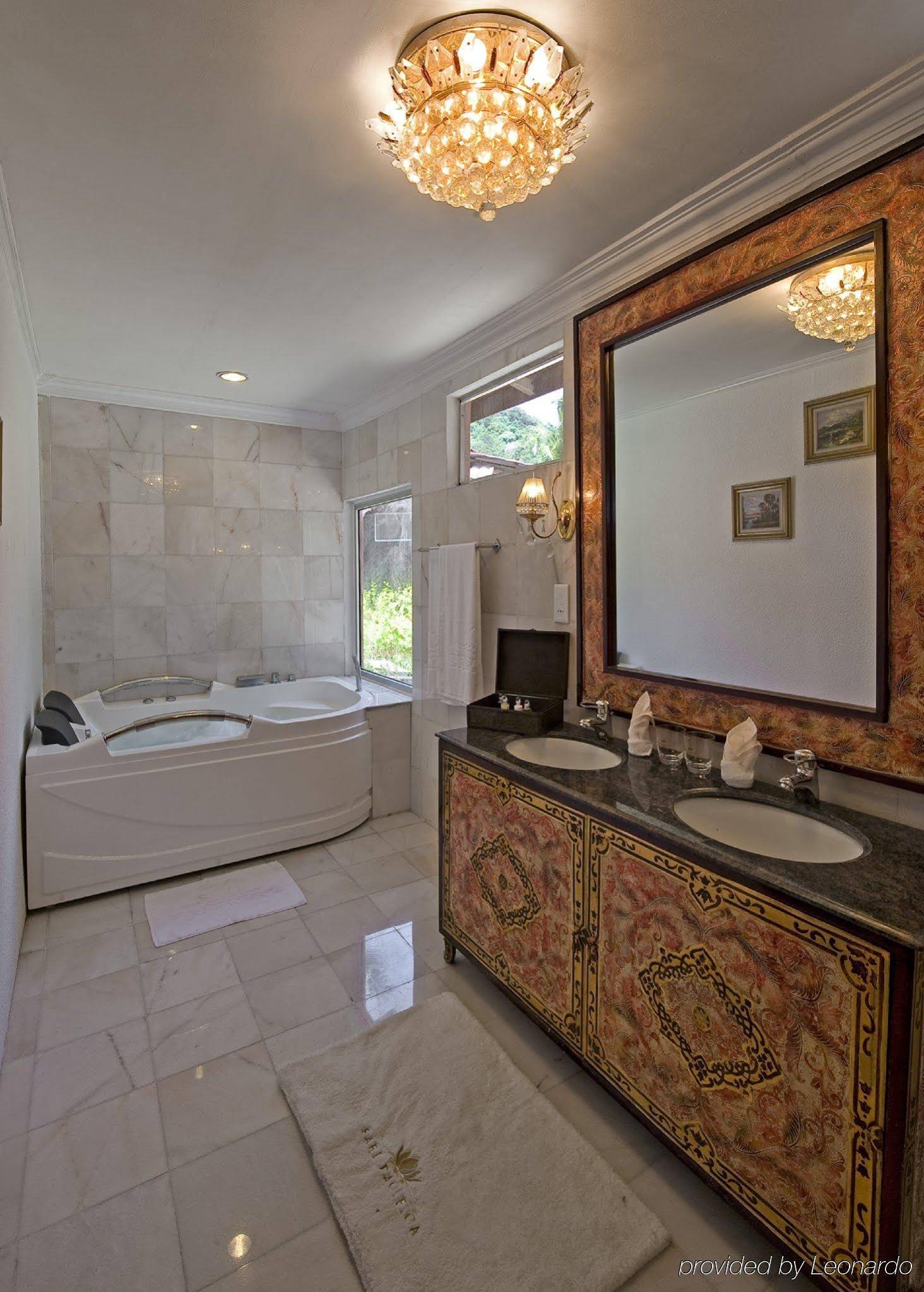 Sari Pacifica Beach Resort & Spa