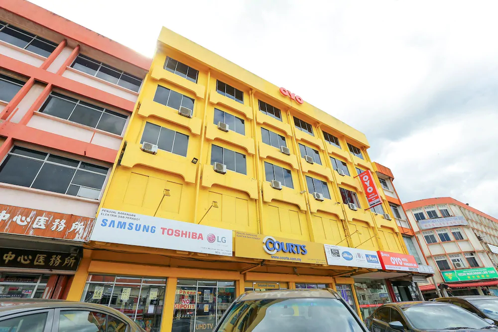 Hotel Mandarin Inn by OYO Rooms