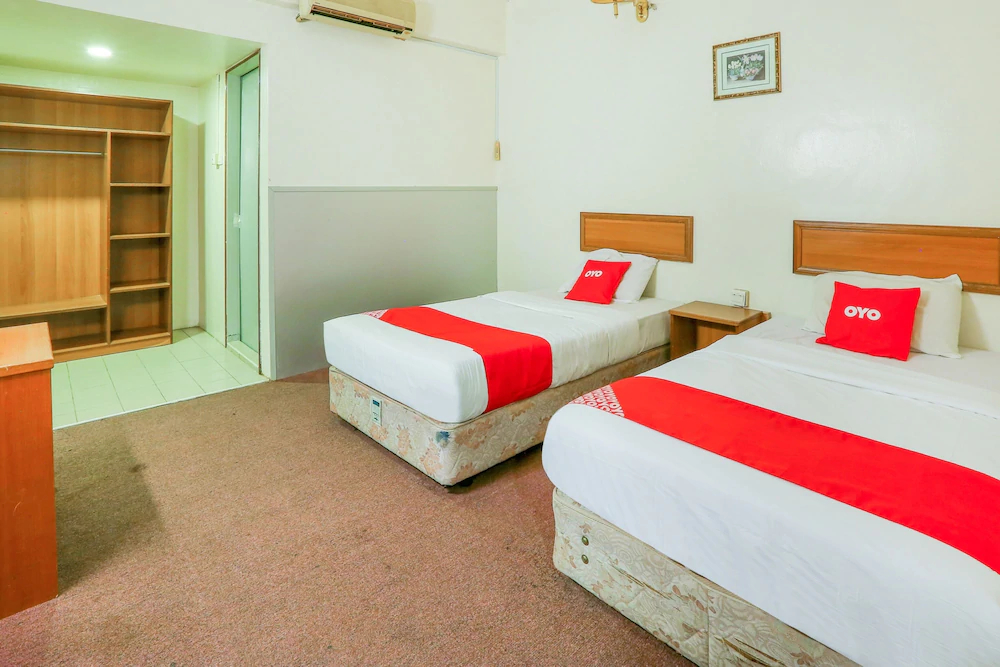 Hotel Mandarin Inn by OYO Rooms