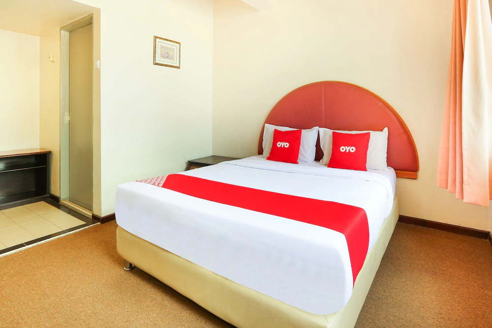 Hotel Mandarin Inn by OYO Rooms