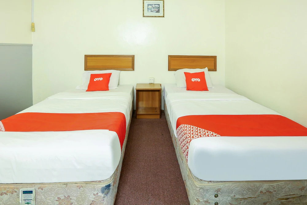 Hotel Mandarin Inn by OYO Rooms