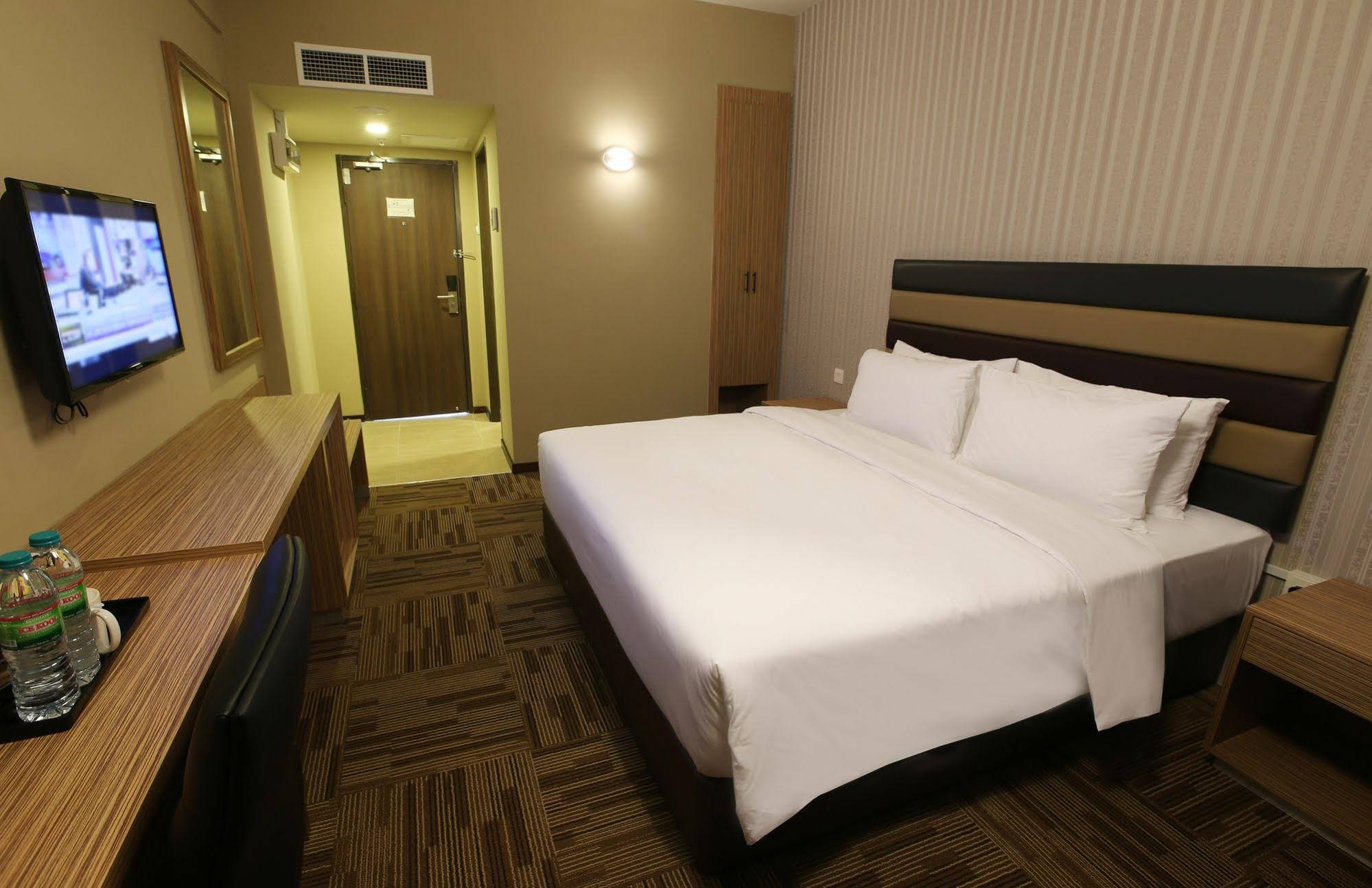 Perth Hotel
