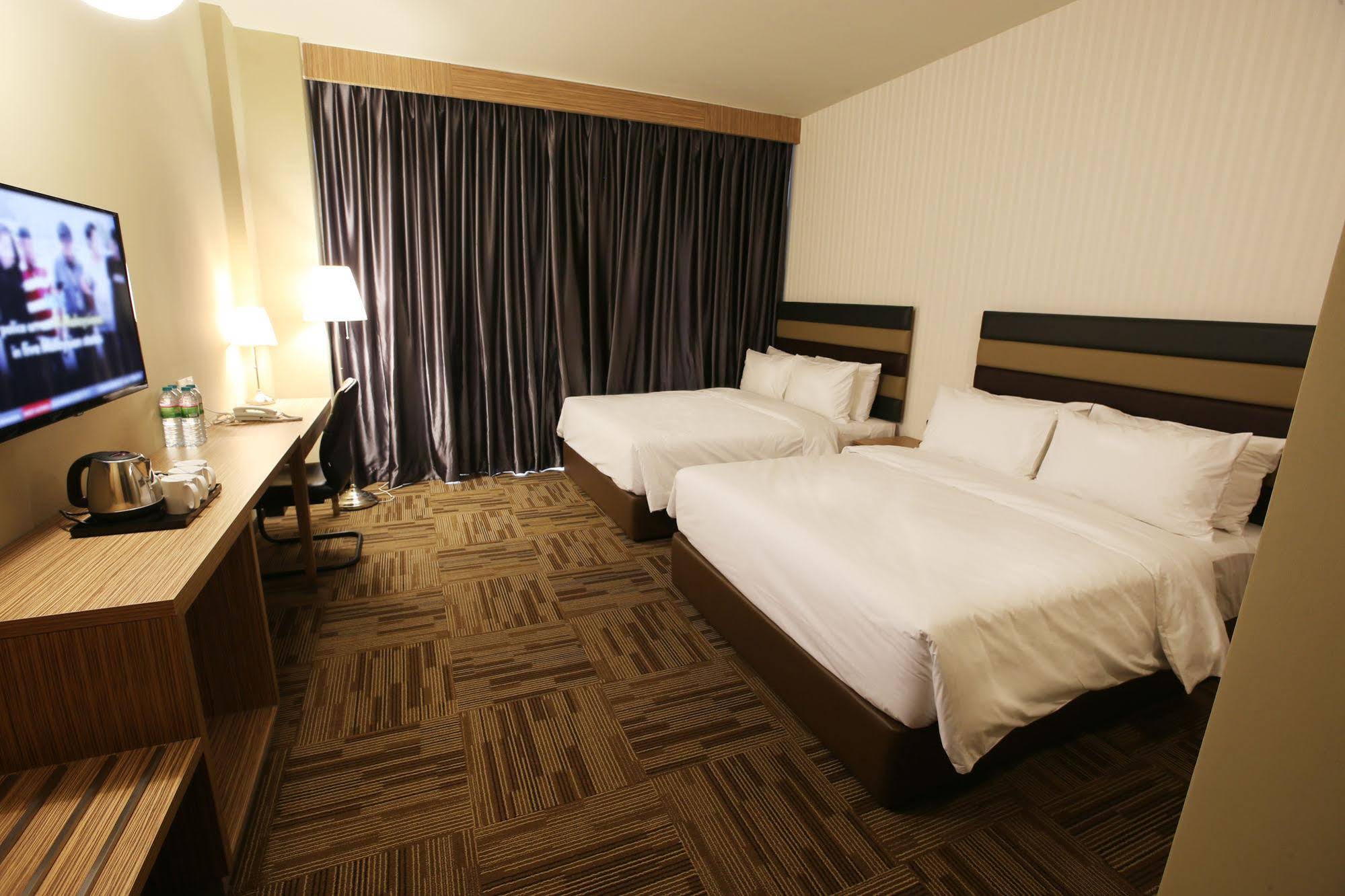Perth Hotel