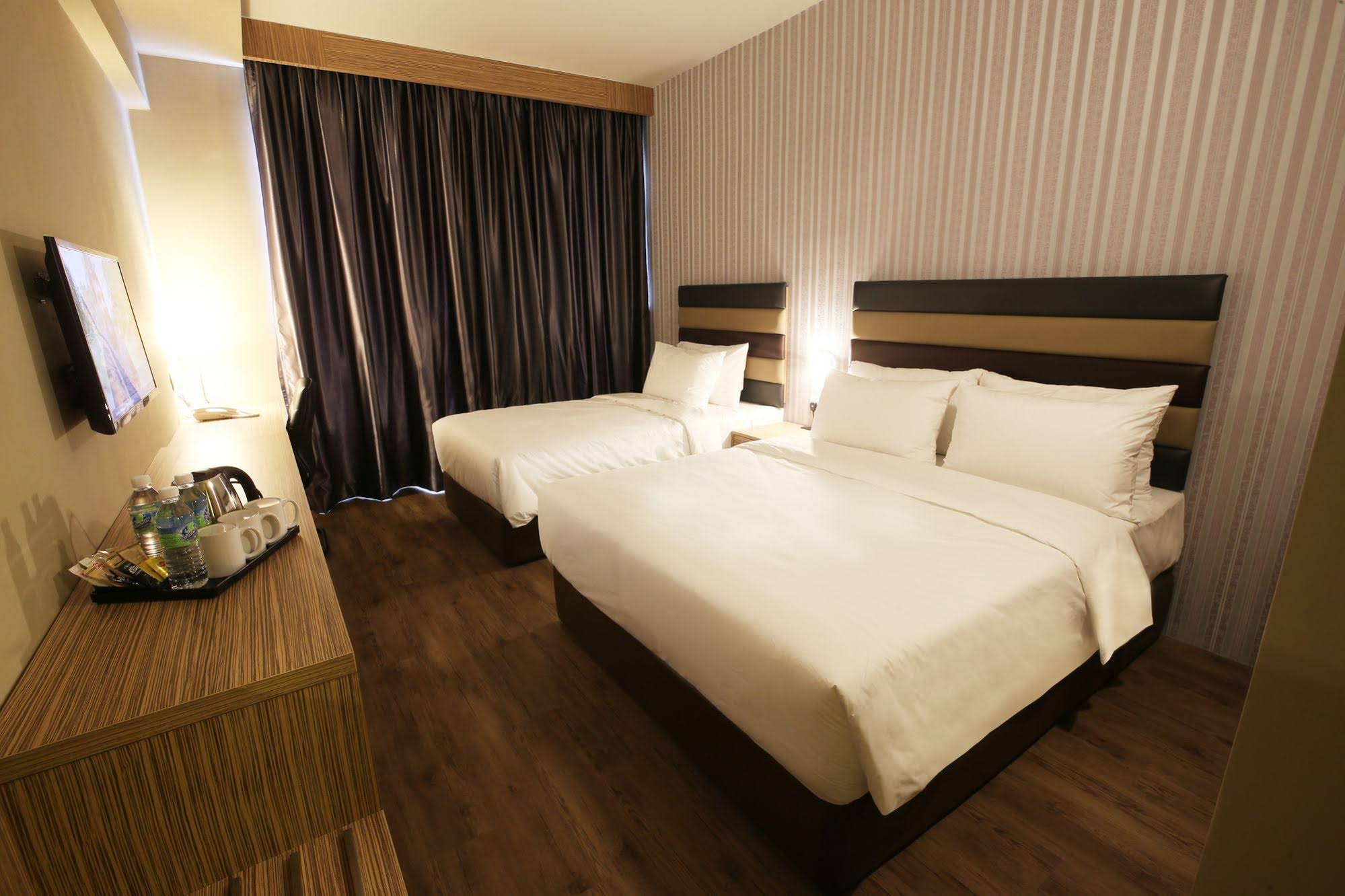 Perth Hotel