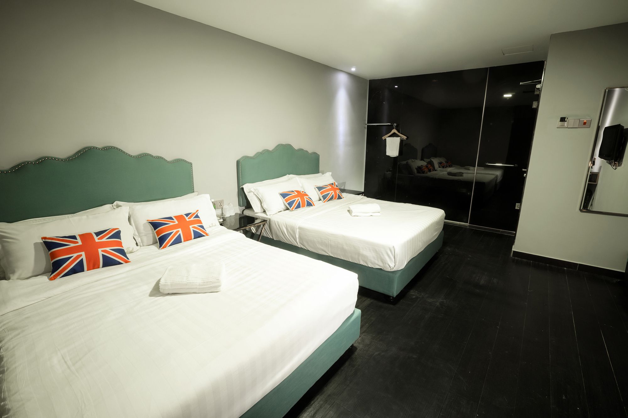 Artz Hotel