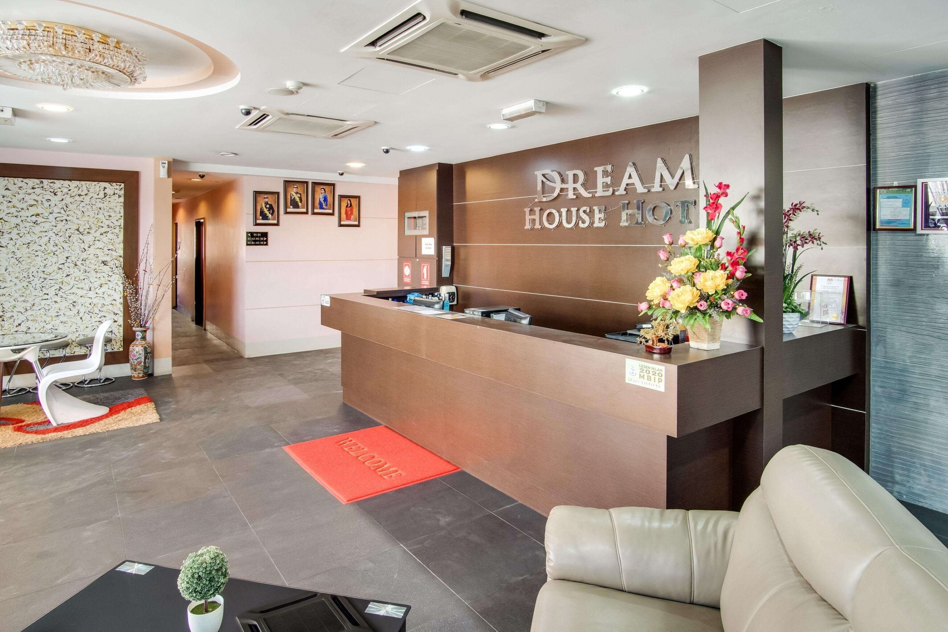 Dream House Hotel
