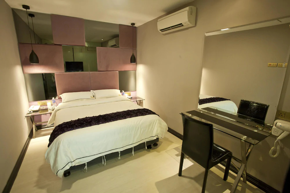 Euro+ Hotel