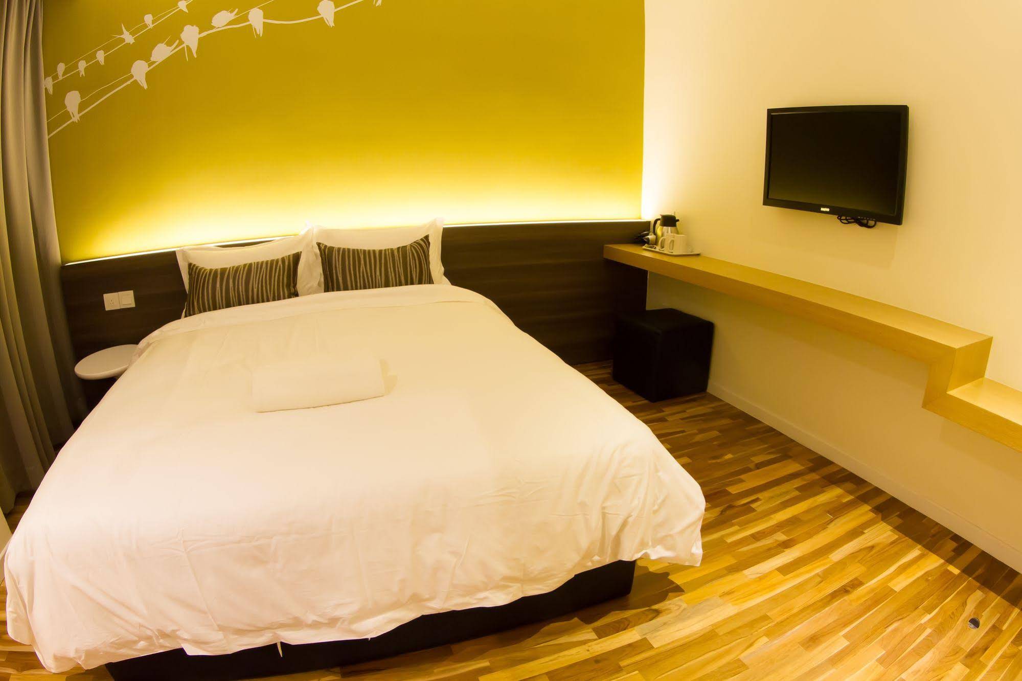 Mood Hotel