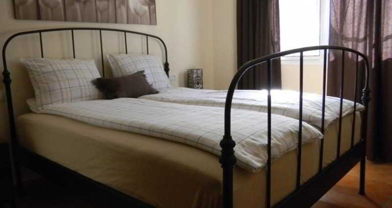 Grand Alora Hotel
