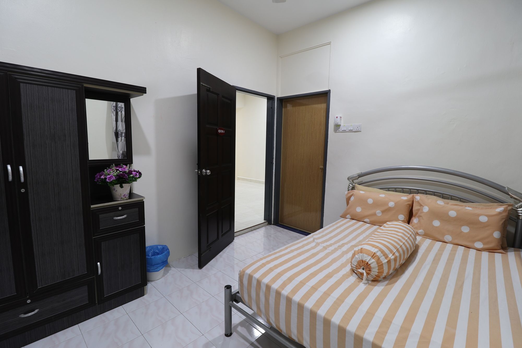 Puteri Homestay