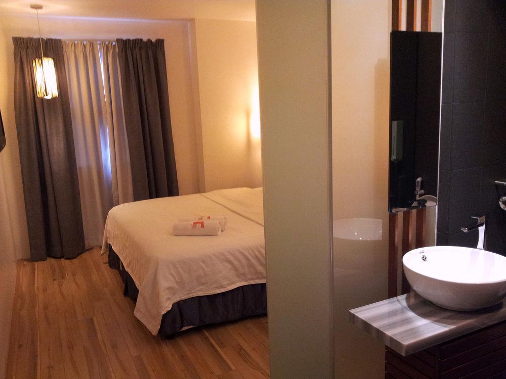 T Hotel Tandop