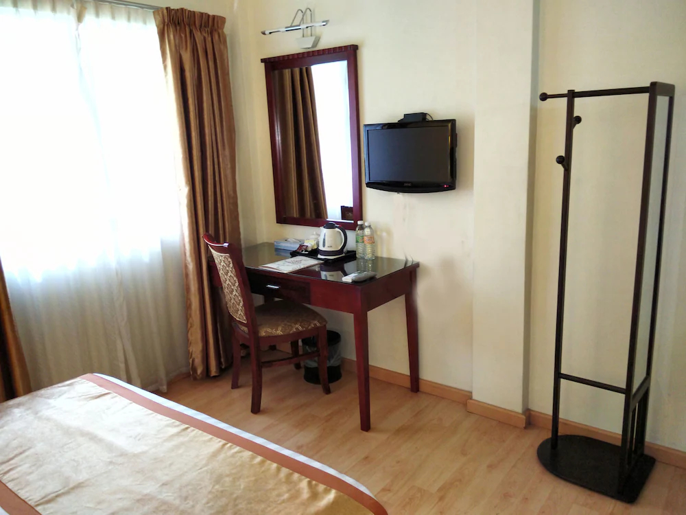 Capital O 89658 Bustani Hotel