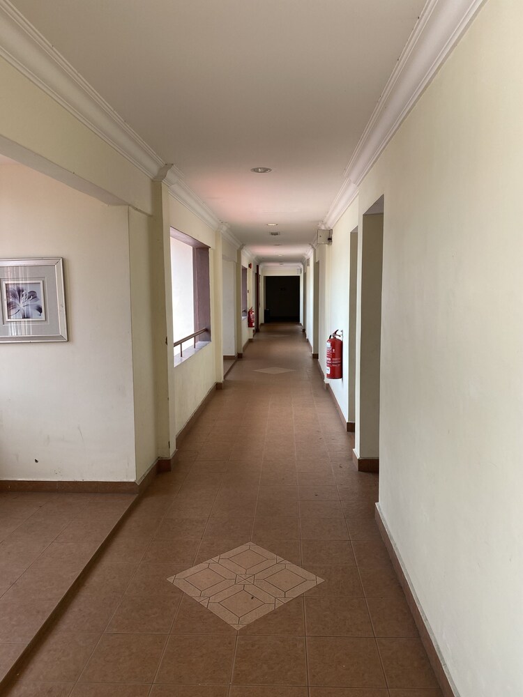 Capital O 89658 Bustani Hotel