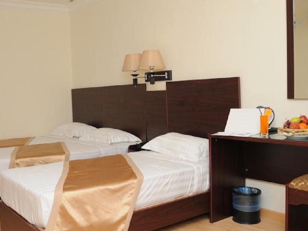 Capital O 89658 Bustani Hotel