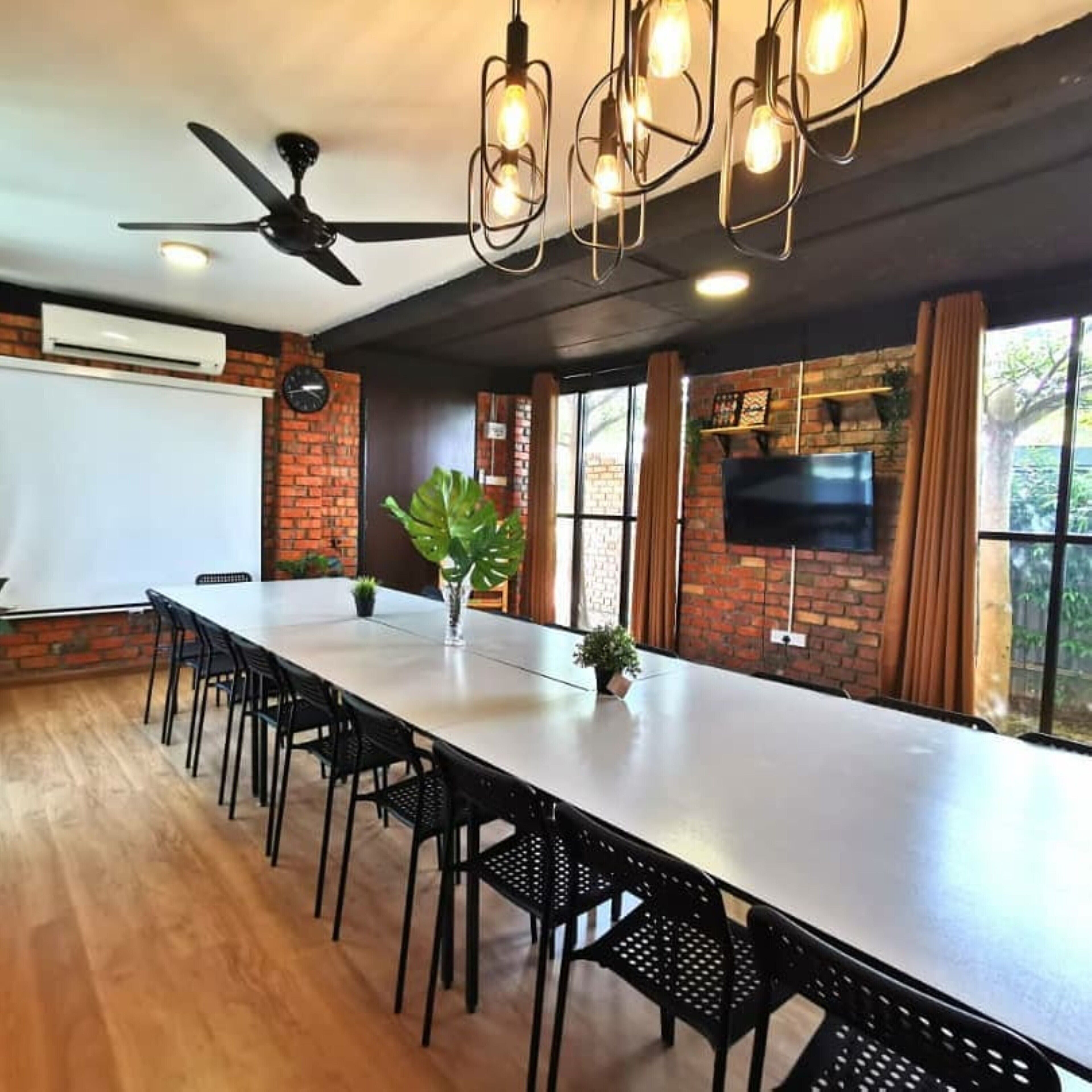 Petak Padin Cottage by The Pool