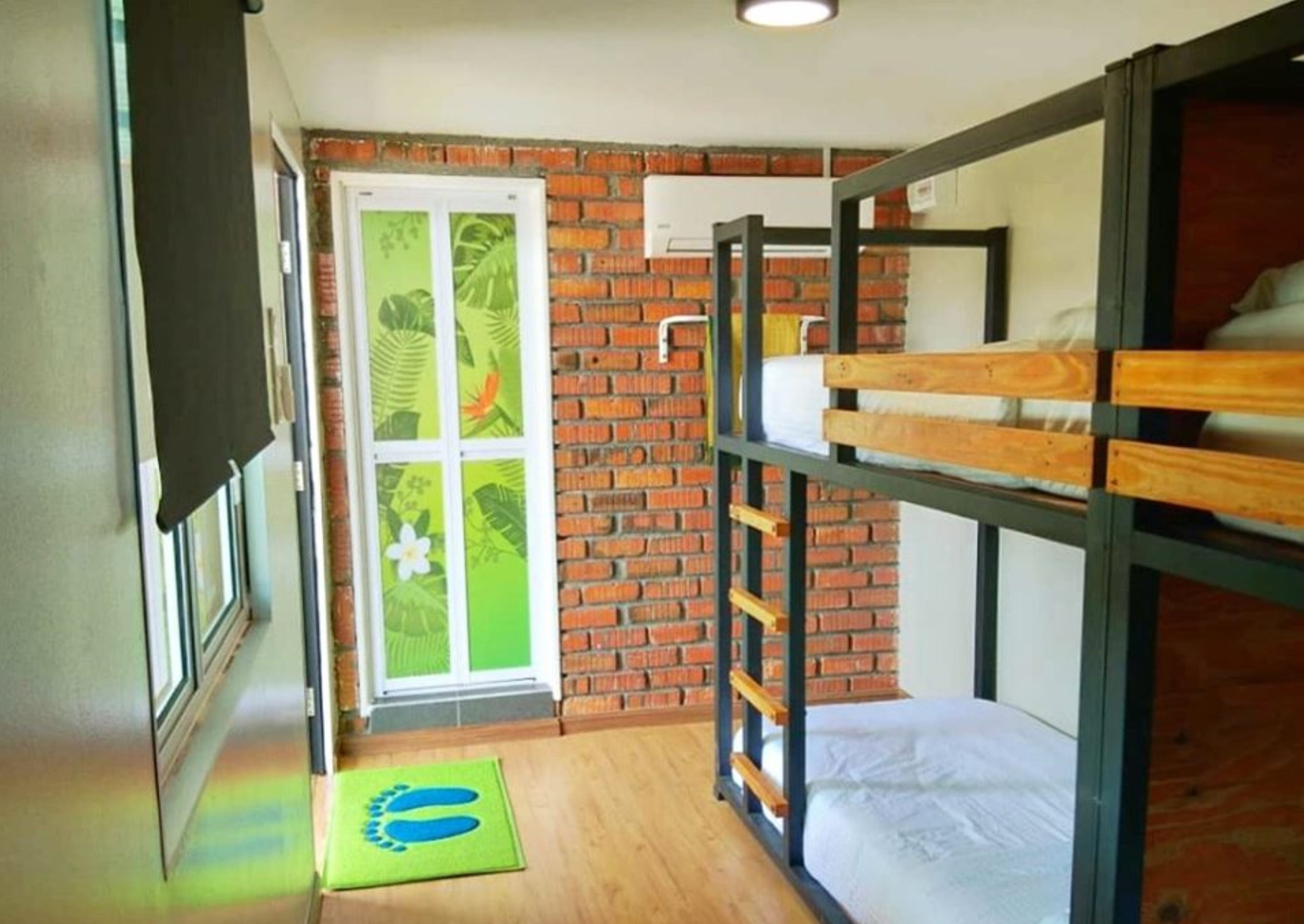 Petak Padin Cottage by The Pool