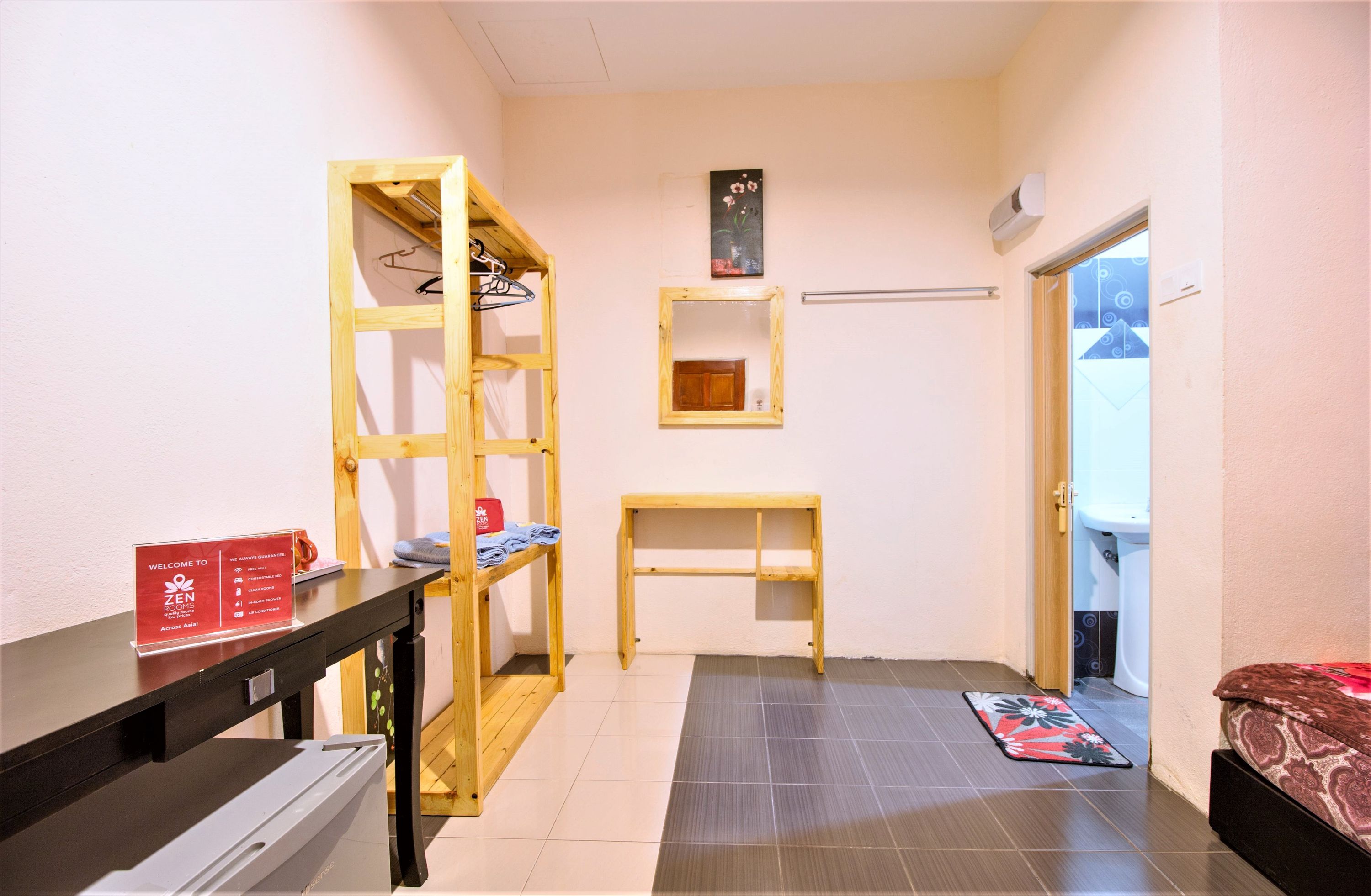 Anies Village Motel by ZEN Rooms
