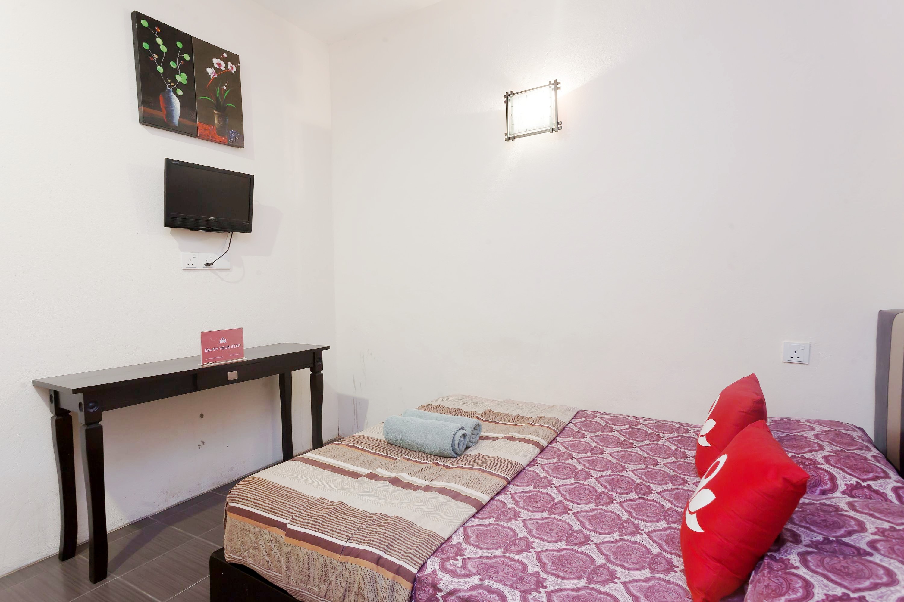 Anies Village Motel by ZEN Rooms