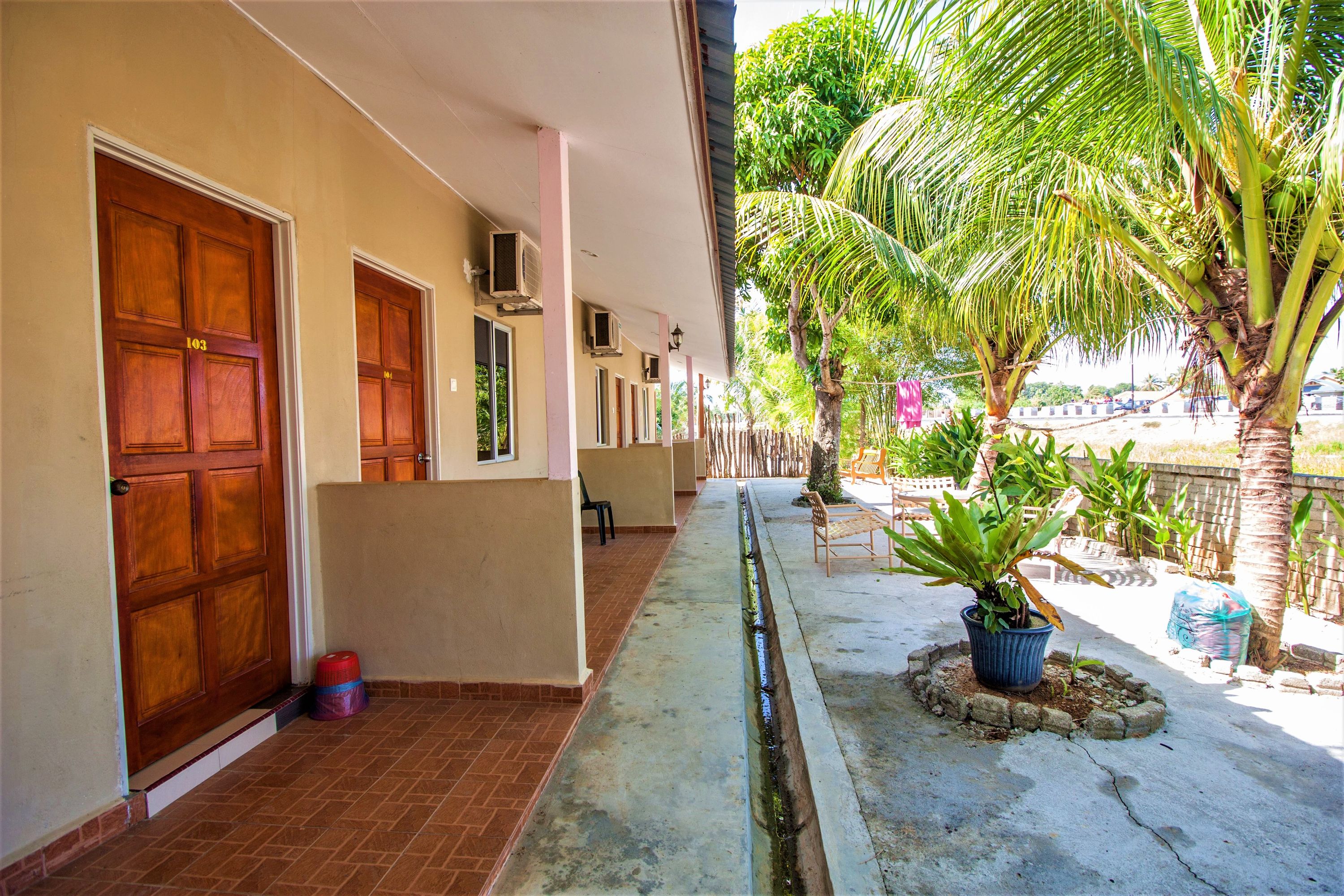 Anies Village Motel by ZEN Rooms