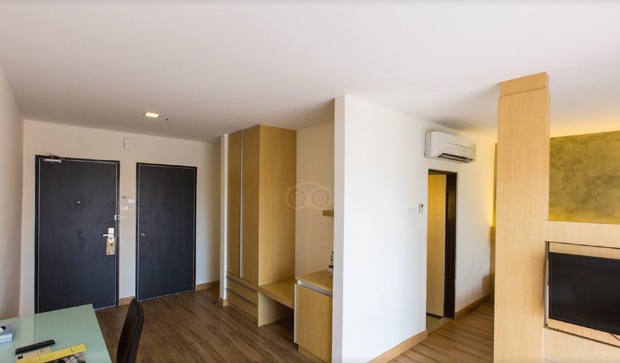 Bella Vista Waterfront Resort & Spa