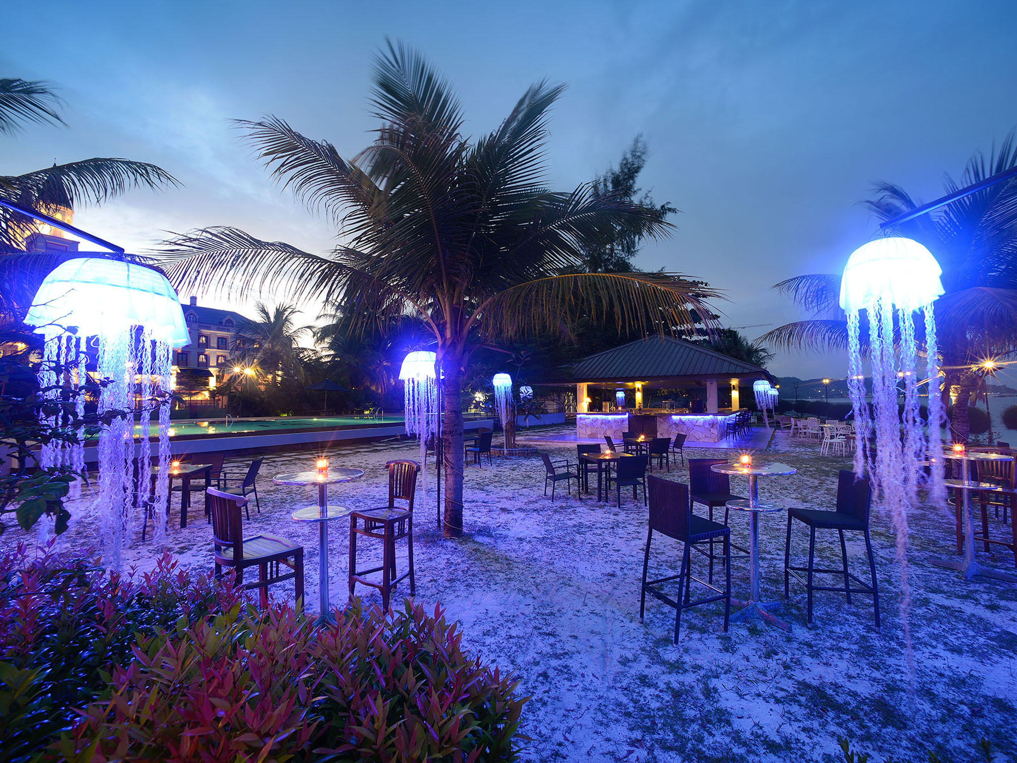 Bella Vista Waterfront Resort & Spa