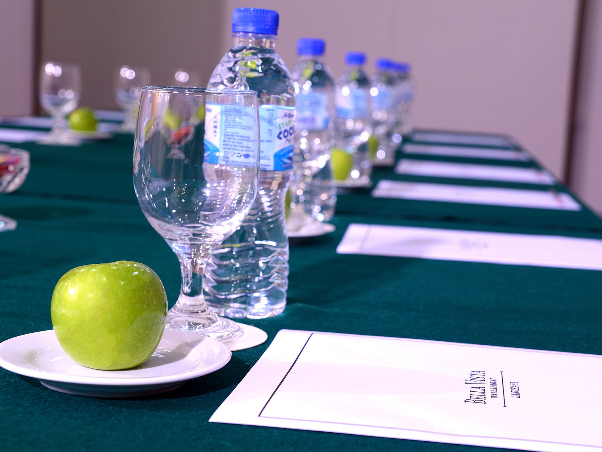 Bella Vista Waterfront Resort & Spa