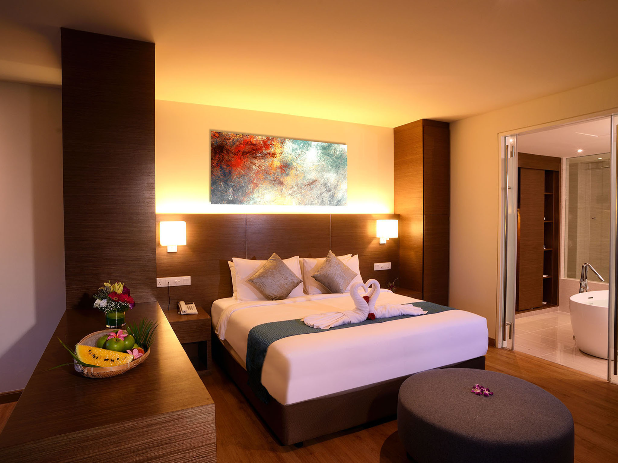 Bella Vista Waterfront Resort & Spa